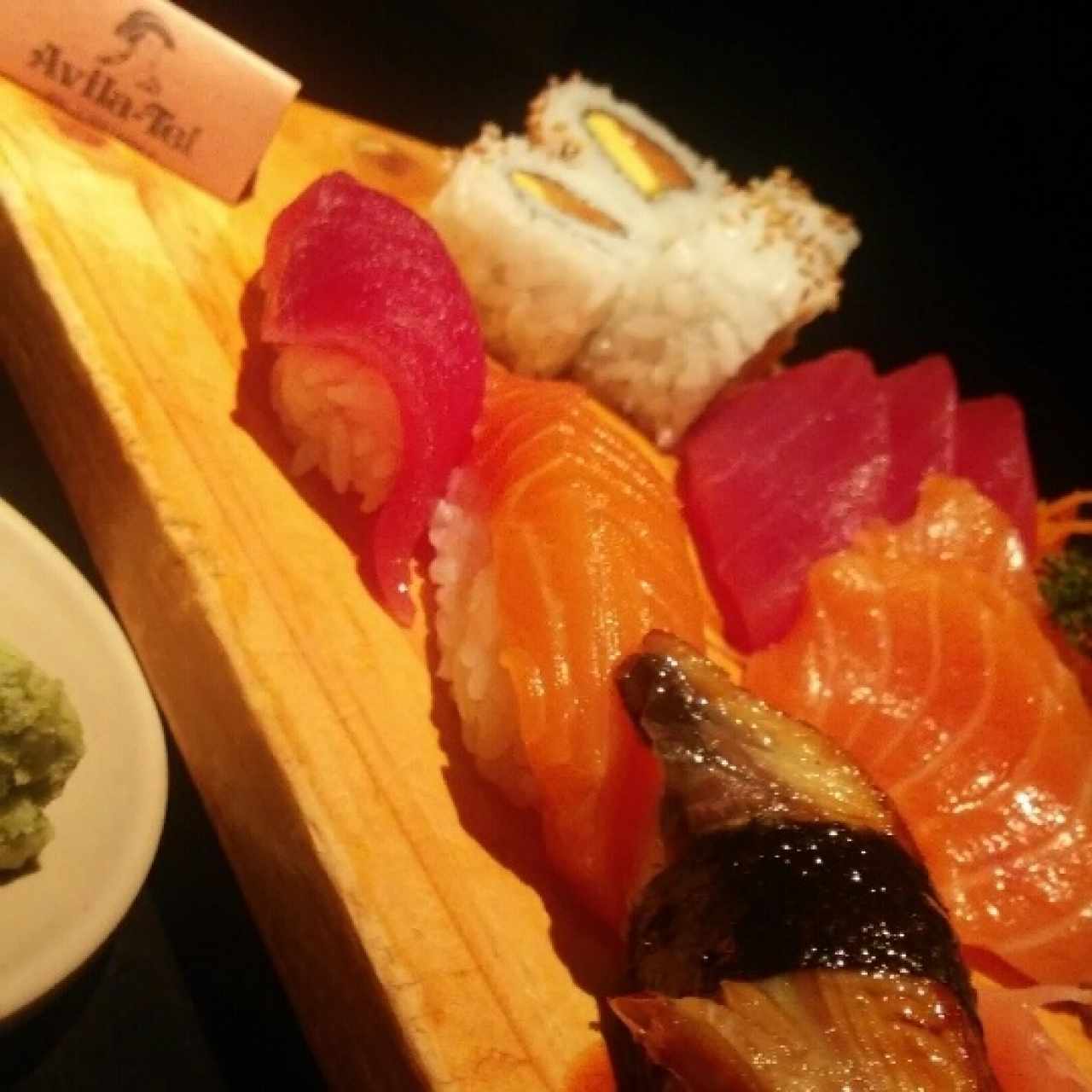 Parte del Menu A: Sashimis, Niguiris y Roles