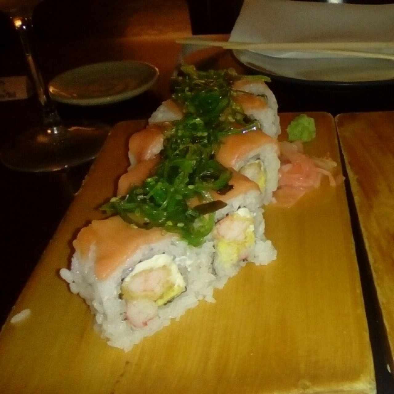 Ebi fry fish roll