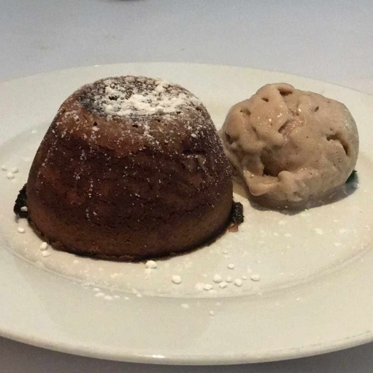 fondant de cholate con helado de cambur