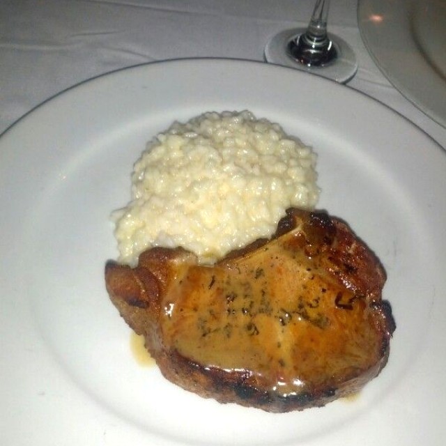 Risoto con Cluleton de Cochino
