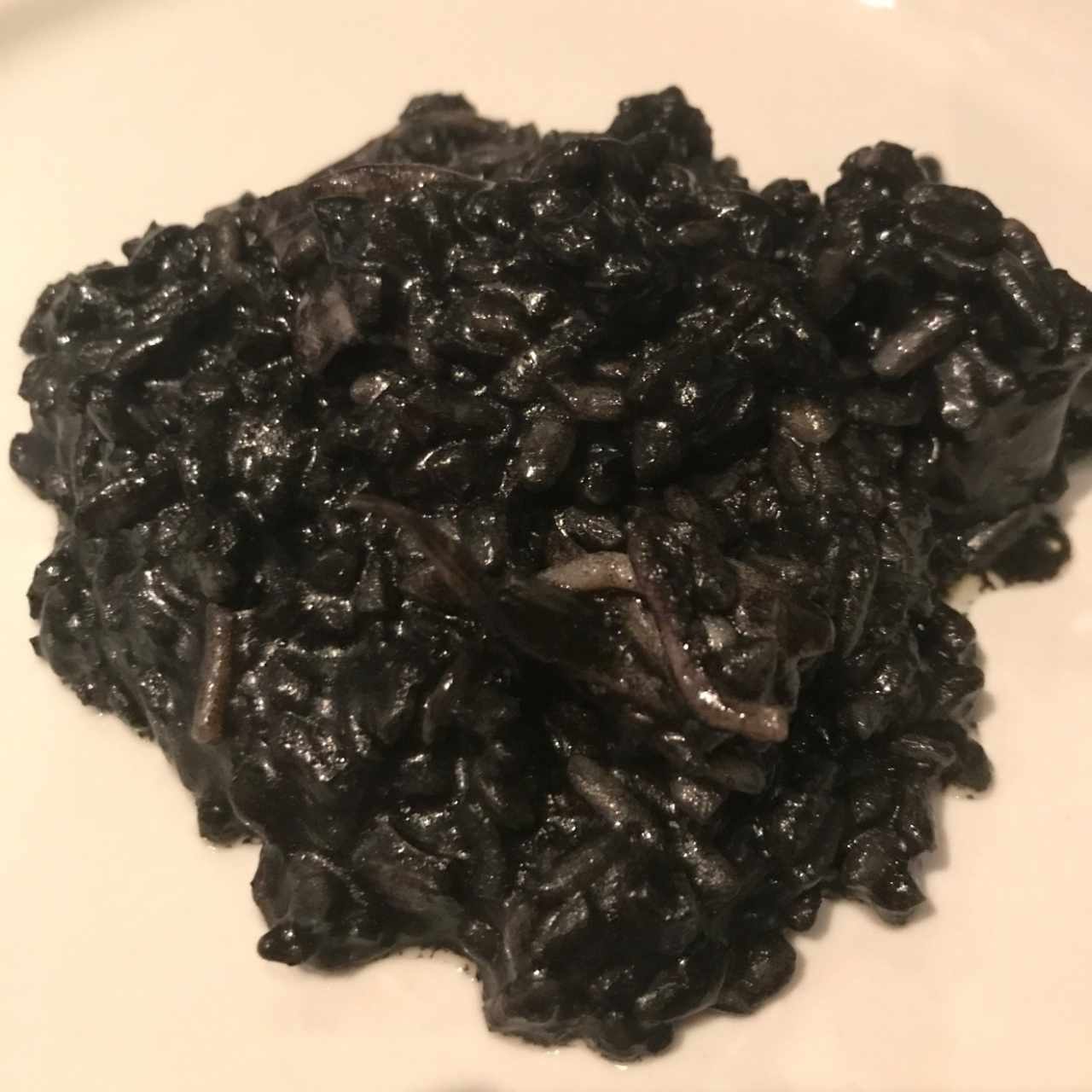 risotto de calamares en su tinta
