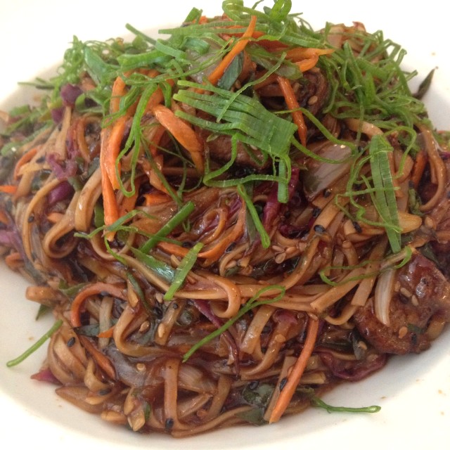 Yakisoba de lomito