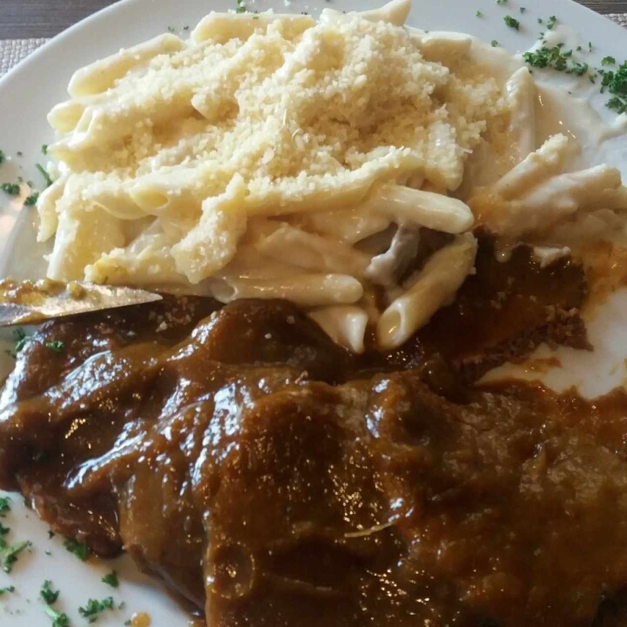 asado con pasta 4 quesos