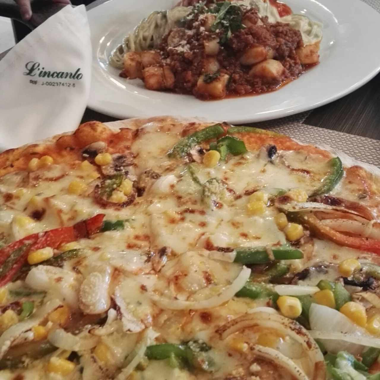 Trío de Pasta  - Pizza Vegetariana 