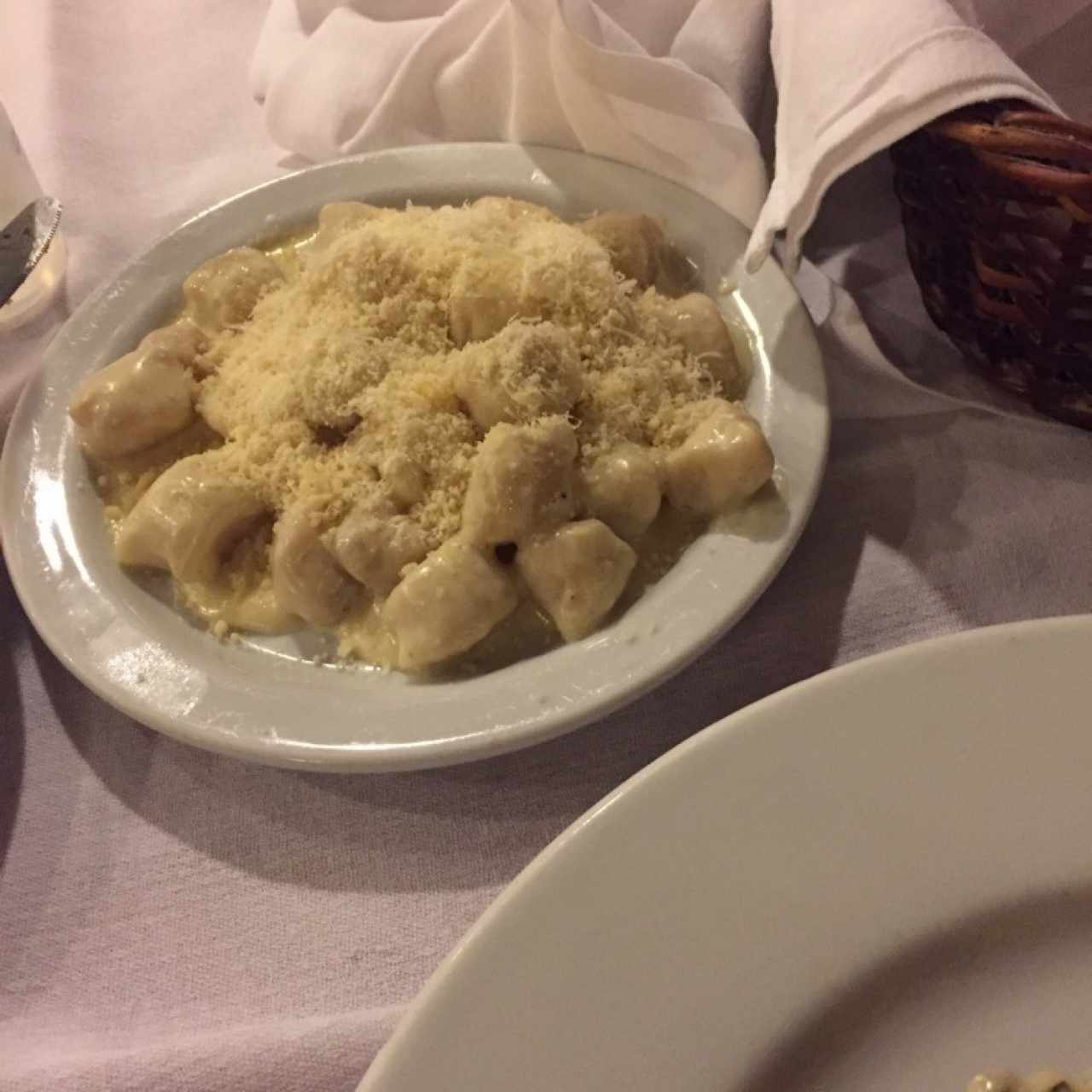 ñoquis acompañante de los rollitos de pollo 