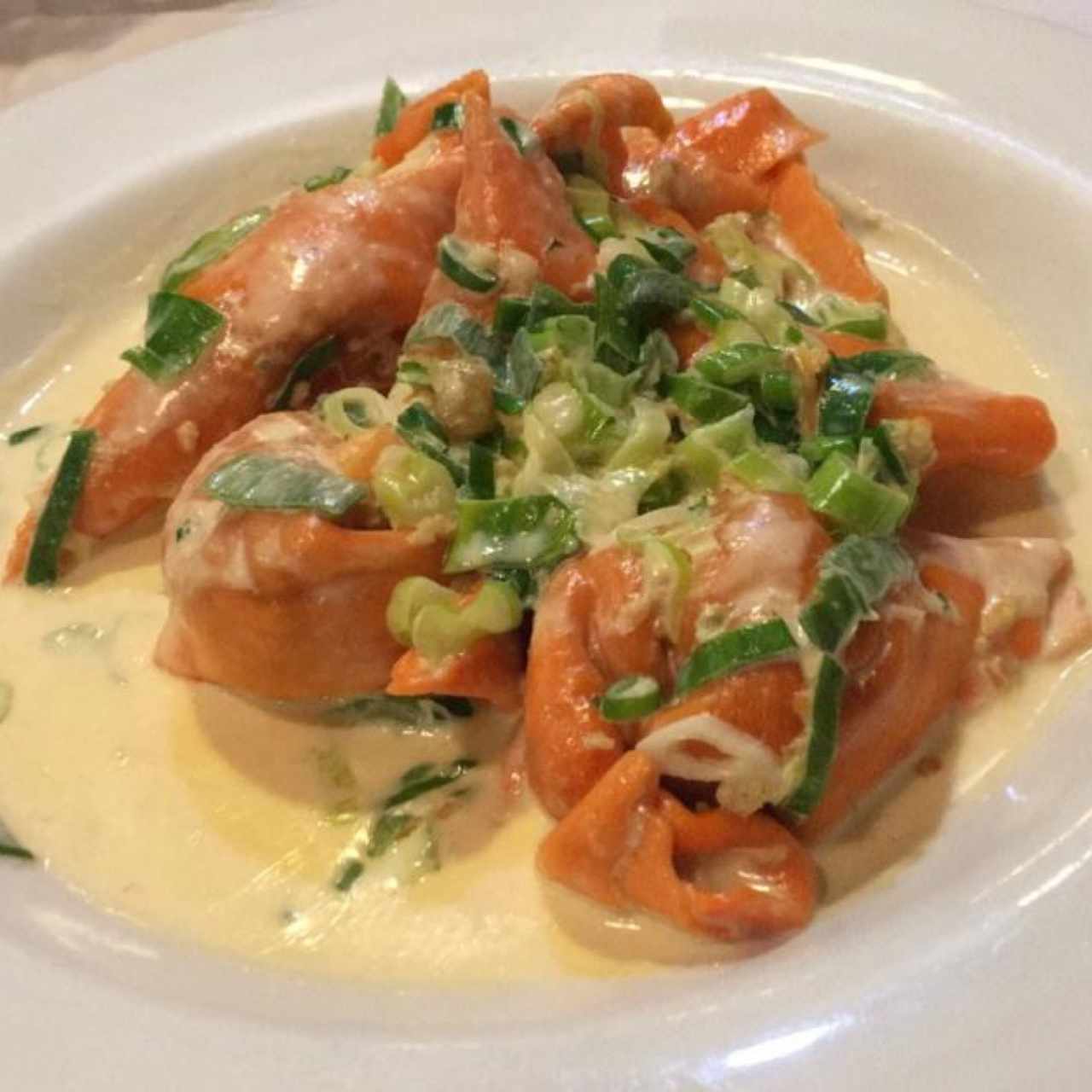 Raviolis de Carne al alfredo 