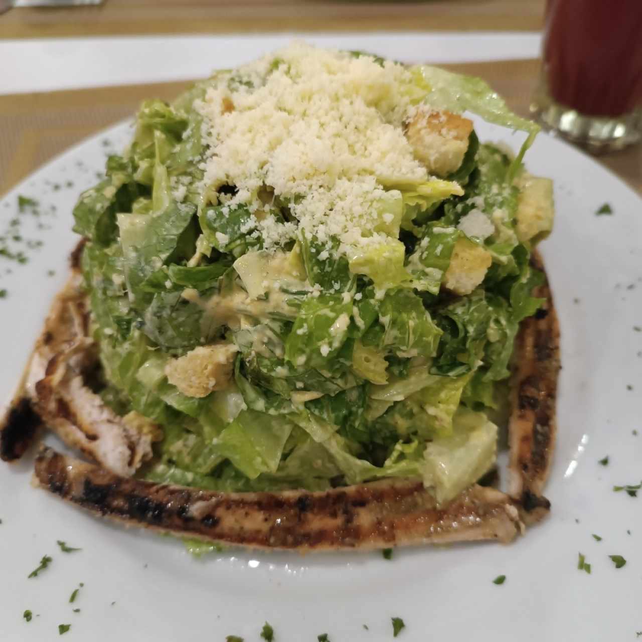 era ensalada pero nada que ver con ensalada César 