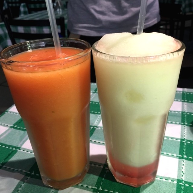 Jugo de Lechoza y Limonada Frappe 
