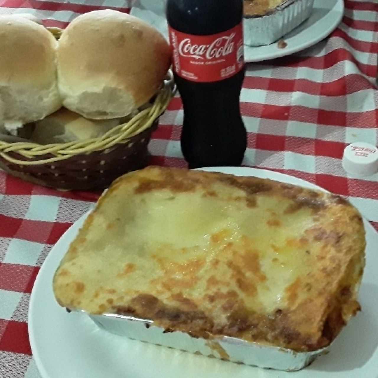 Pasticho en combo mediano
