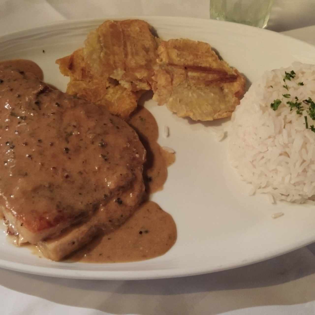 pez espada en salsa a la pimienta