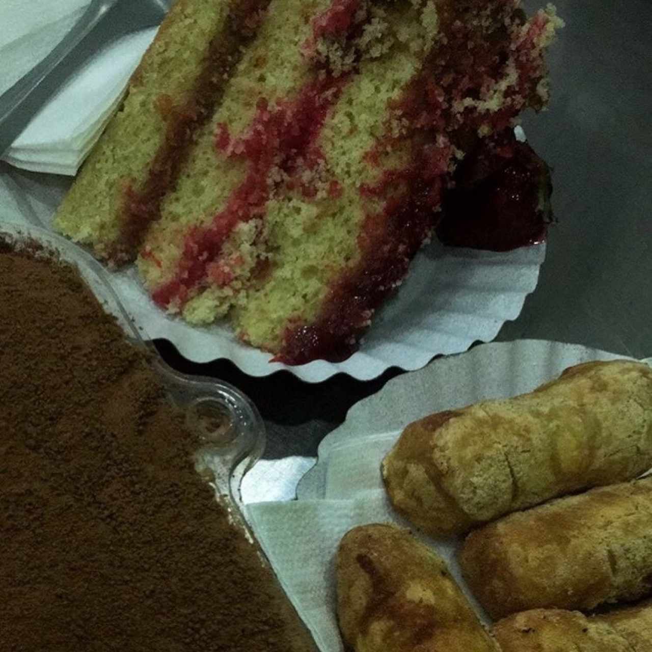 Tortas y tequeños