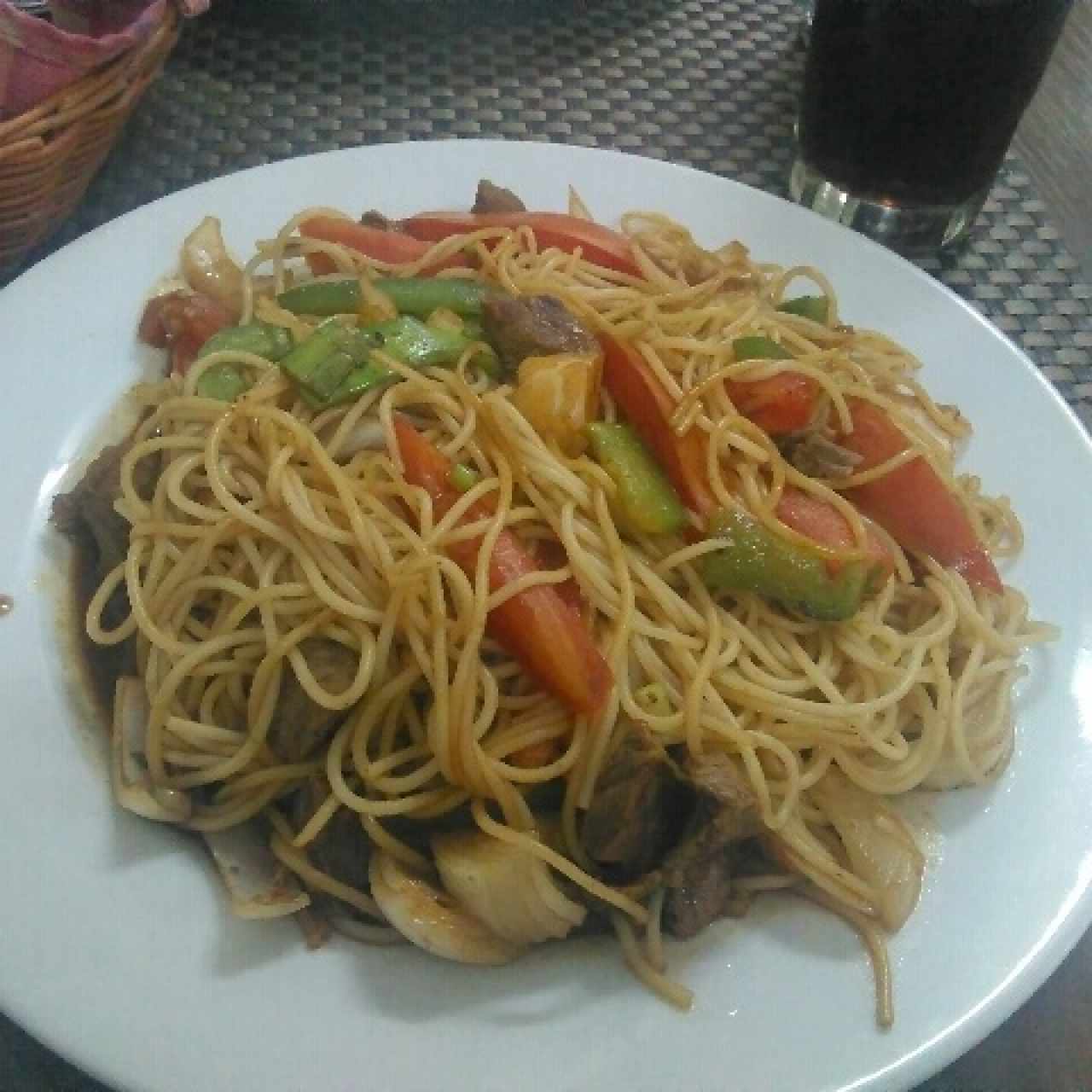 Tallarin Saltado