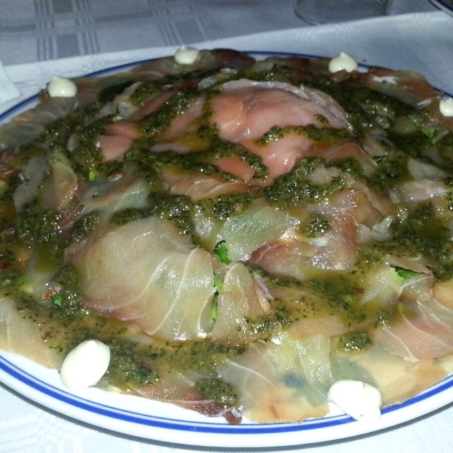 Entrada fría, Carpaccio de Aguja (Pez Espada)
