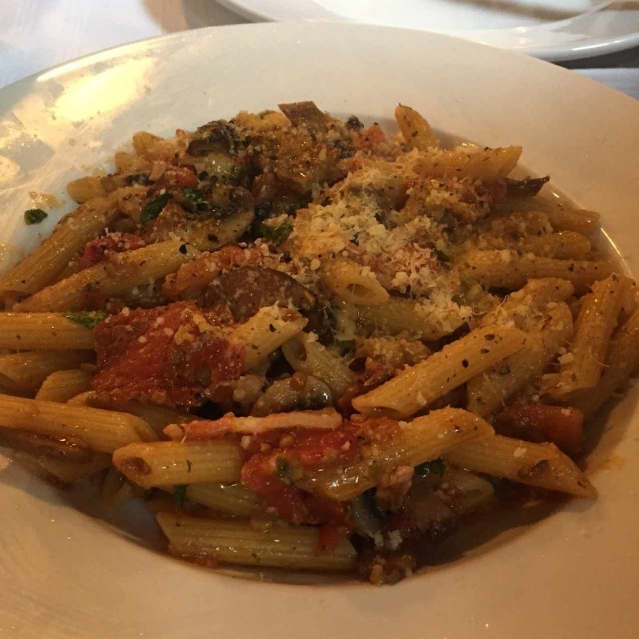 Pomodoro Con champiñones secos