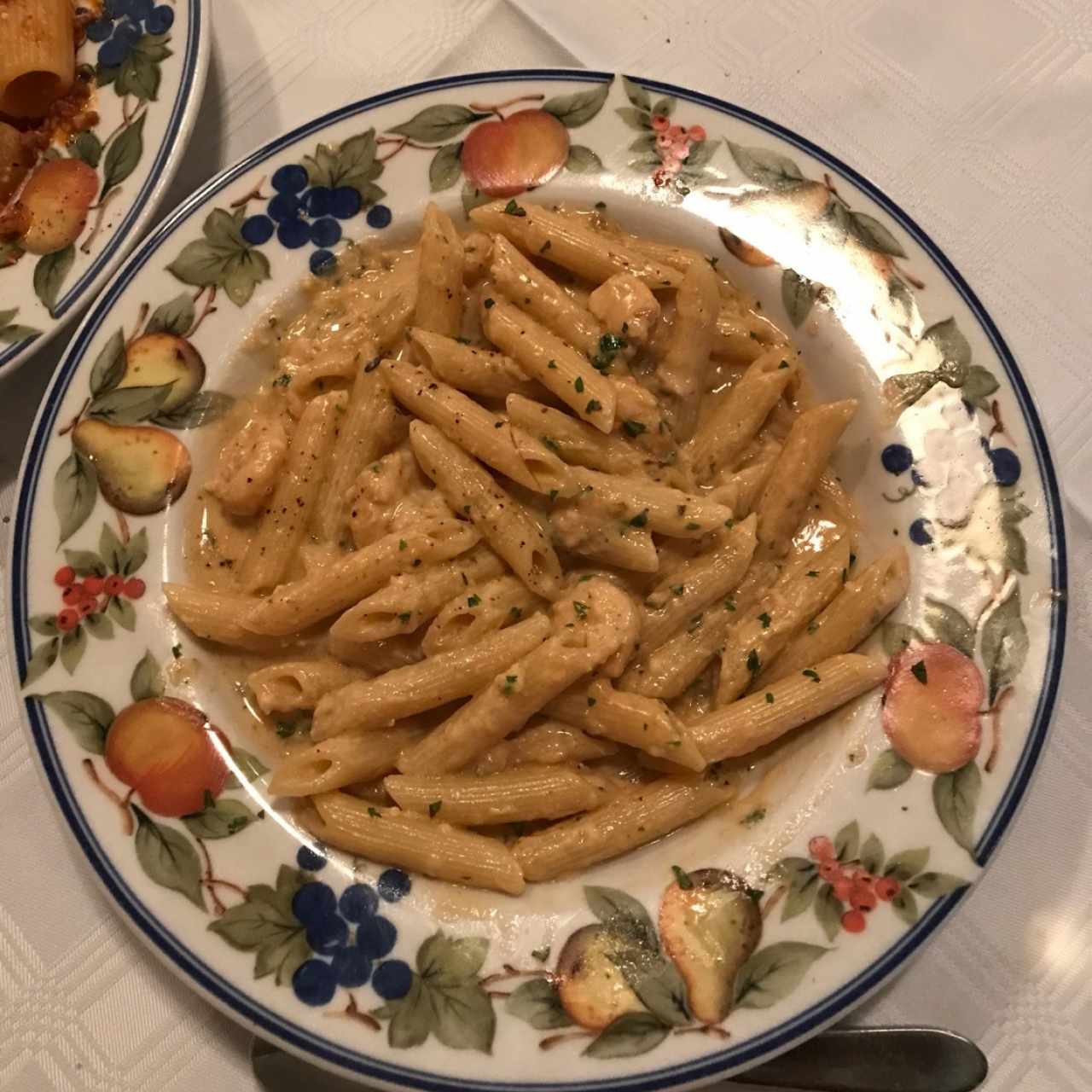 salsa de crema y limón con camarones 