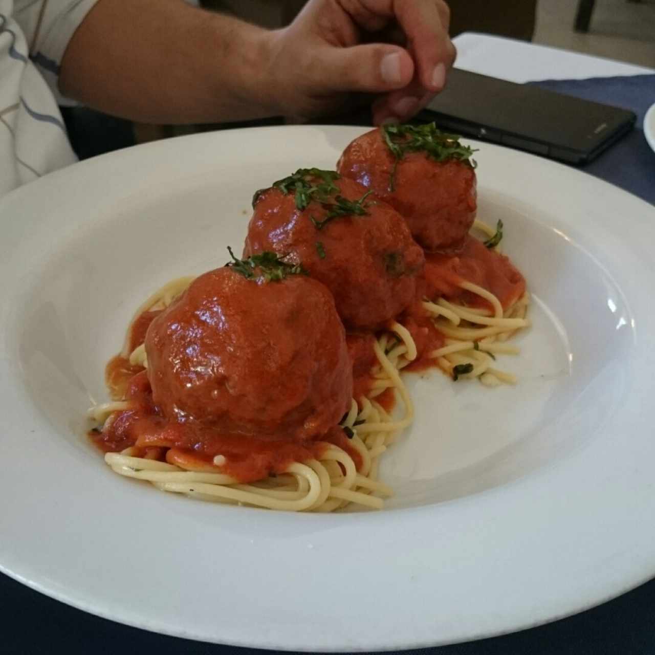 Albóndigas rellenas de queso Mozzarella 