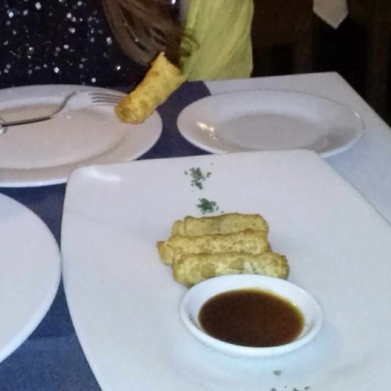lumpia de pato salsa papelón