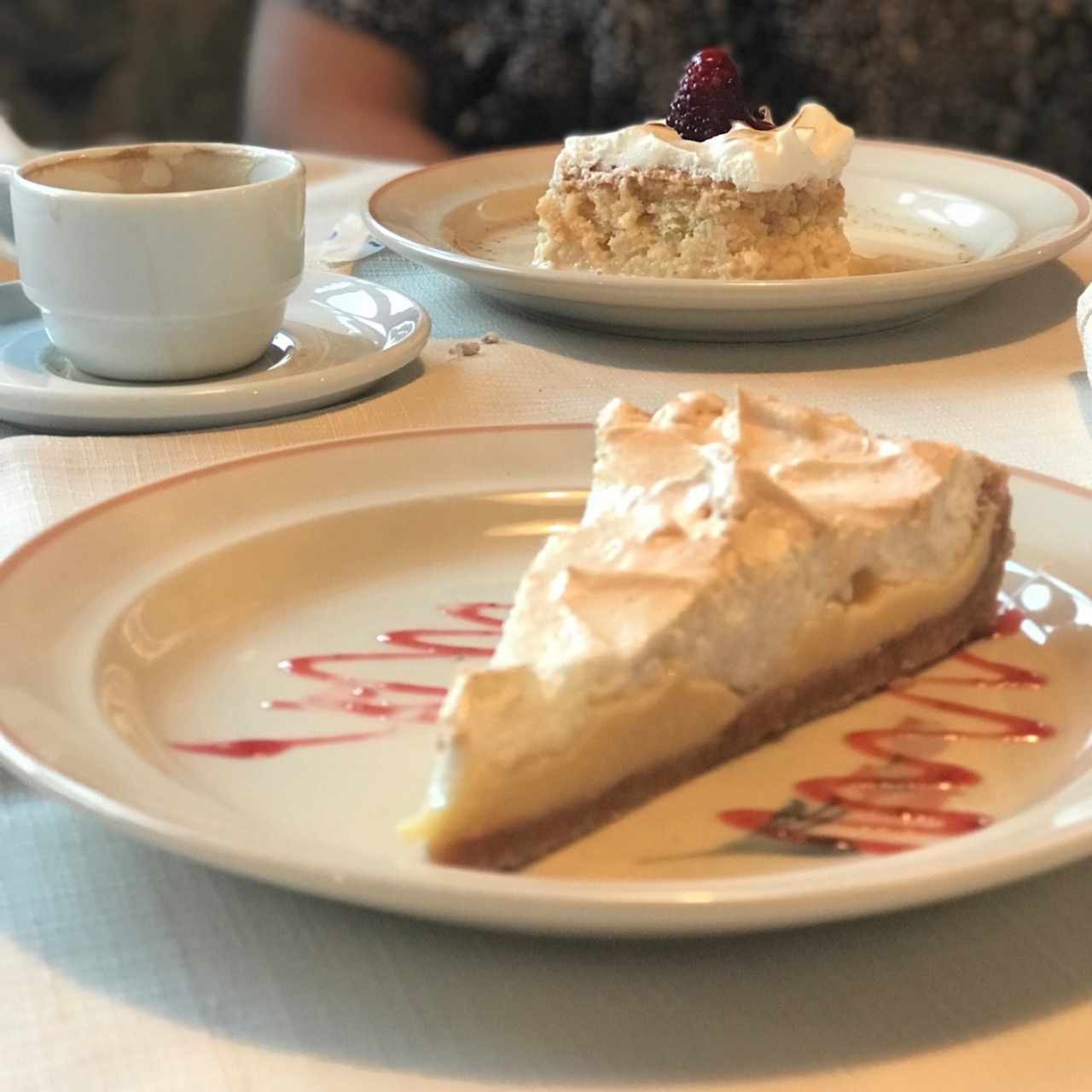 Pie de limon / tres leches 