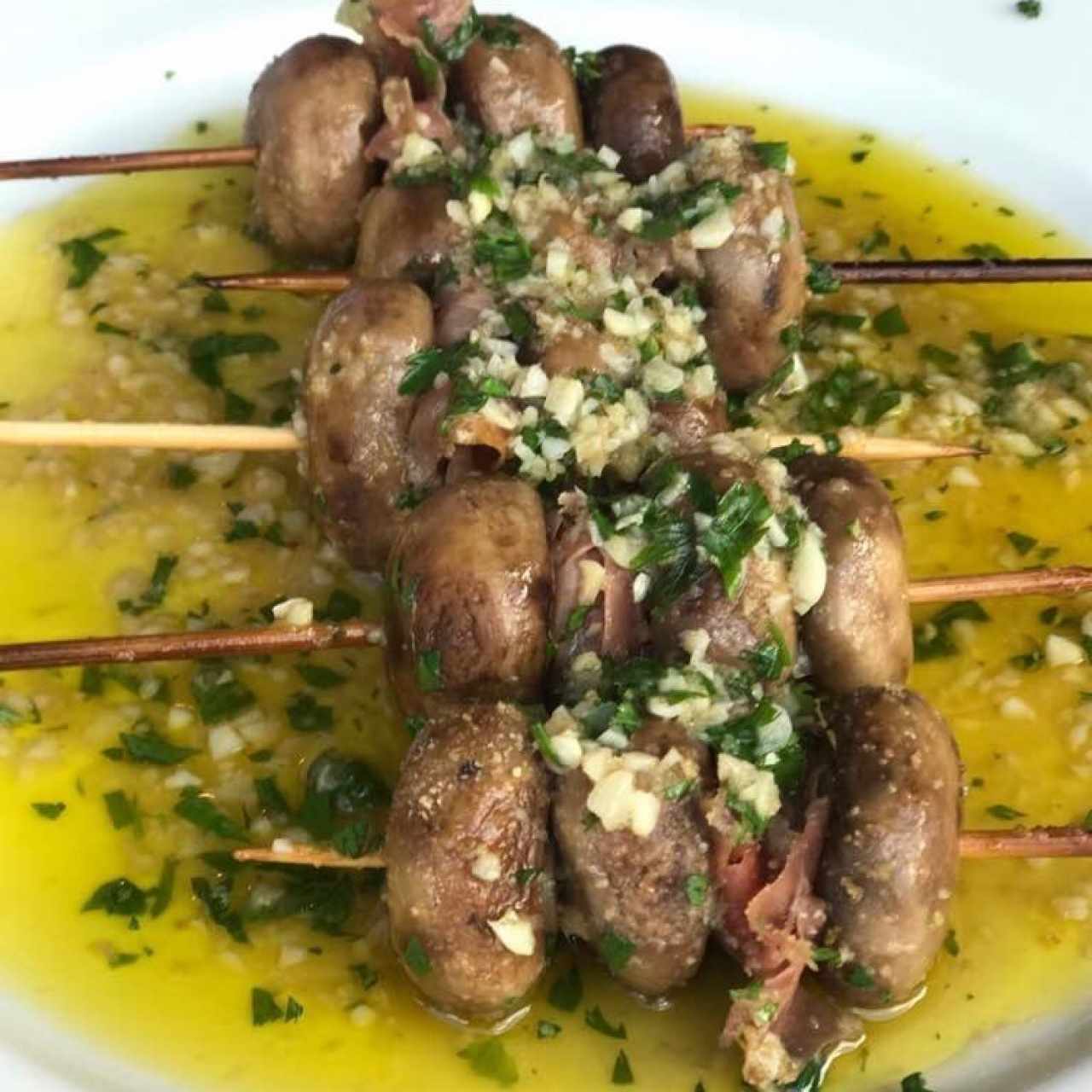 pinchos de champinones
