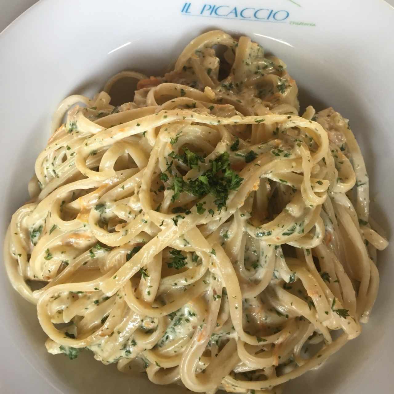 Linguini con Camarones en salsa Blanca