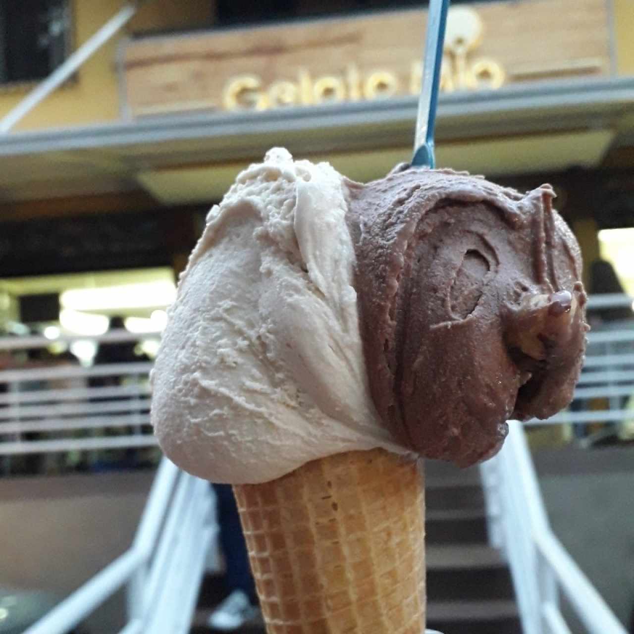 Barquilla de dos porciones (Bacio y Nuez)