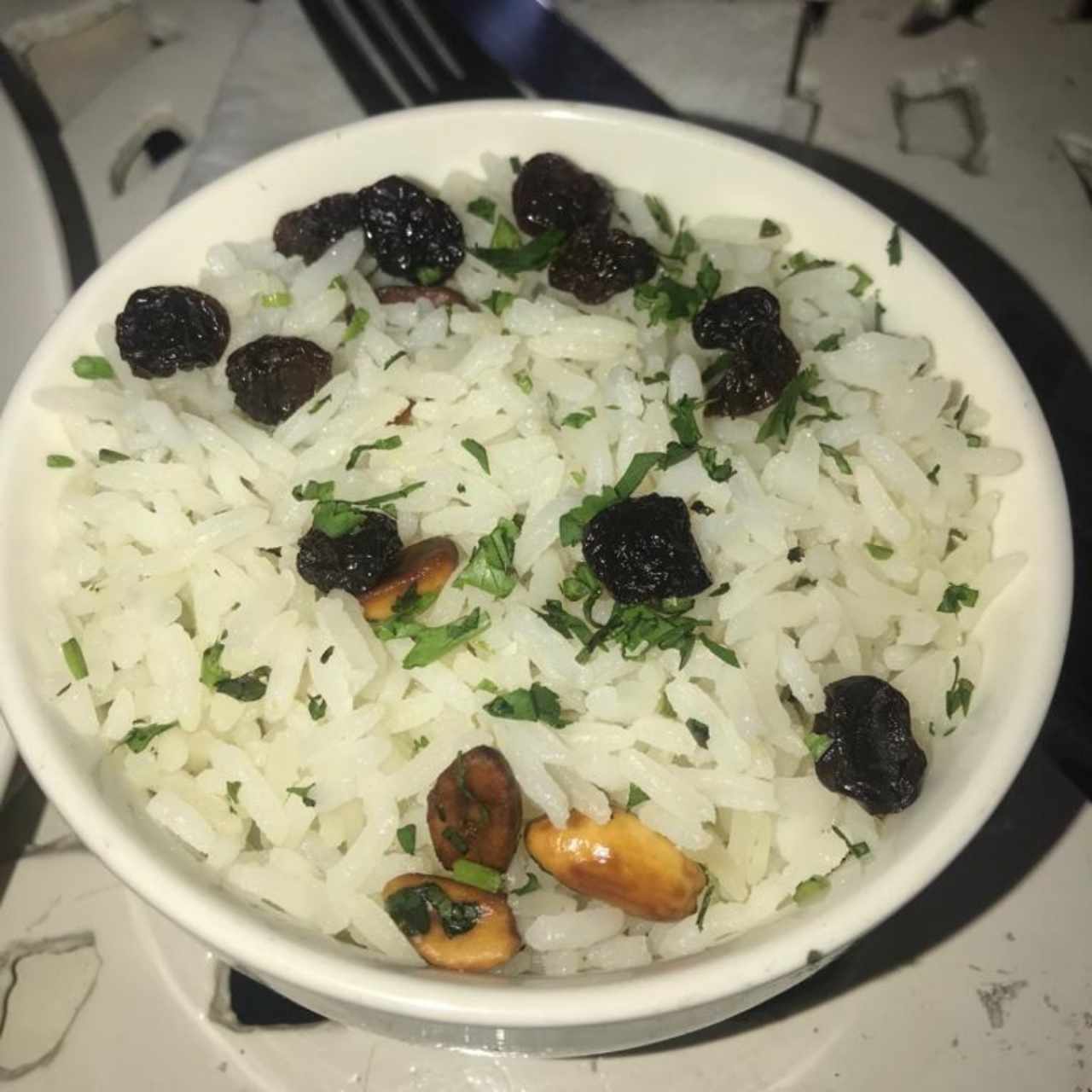 Arroz con Maní y Pasas, Muy Bueno