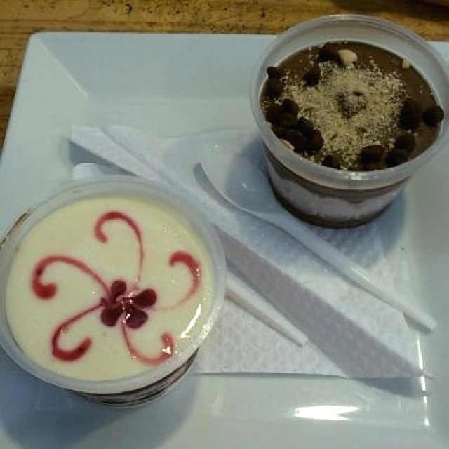 Chessecake y marquesa de chocolate