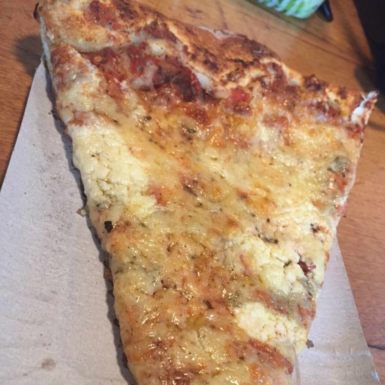 slide pizza 4 quesos