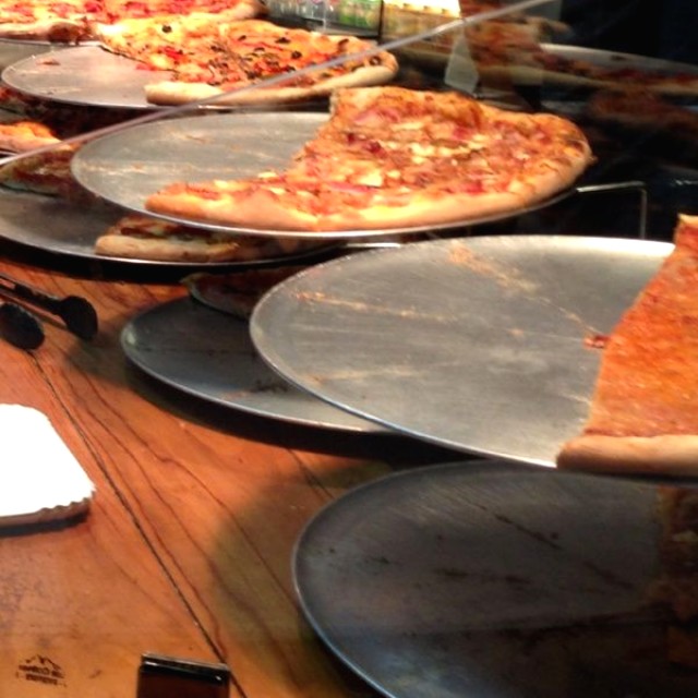 Pizza Caracas 