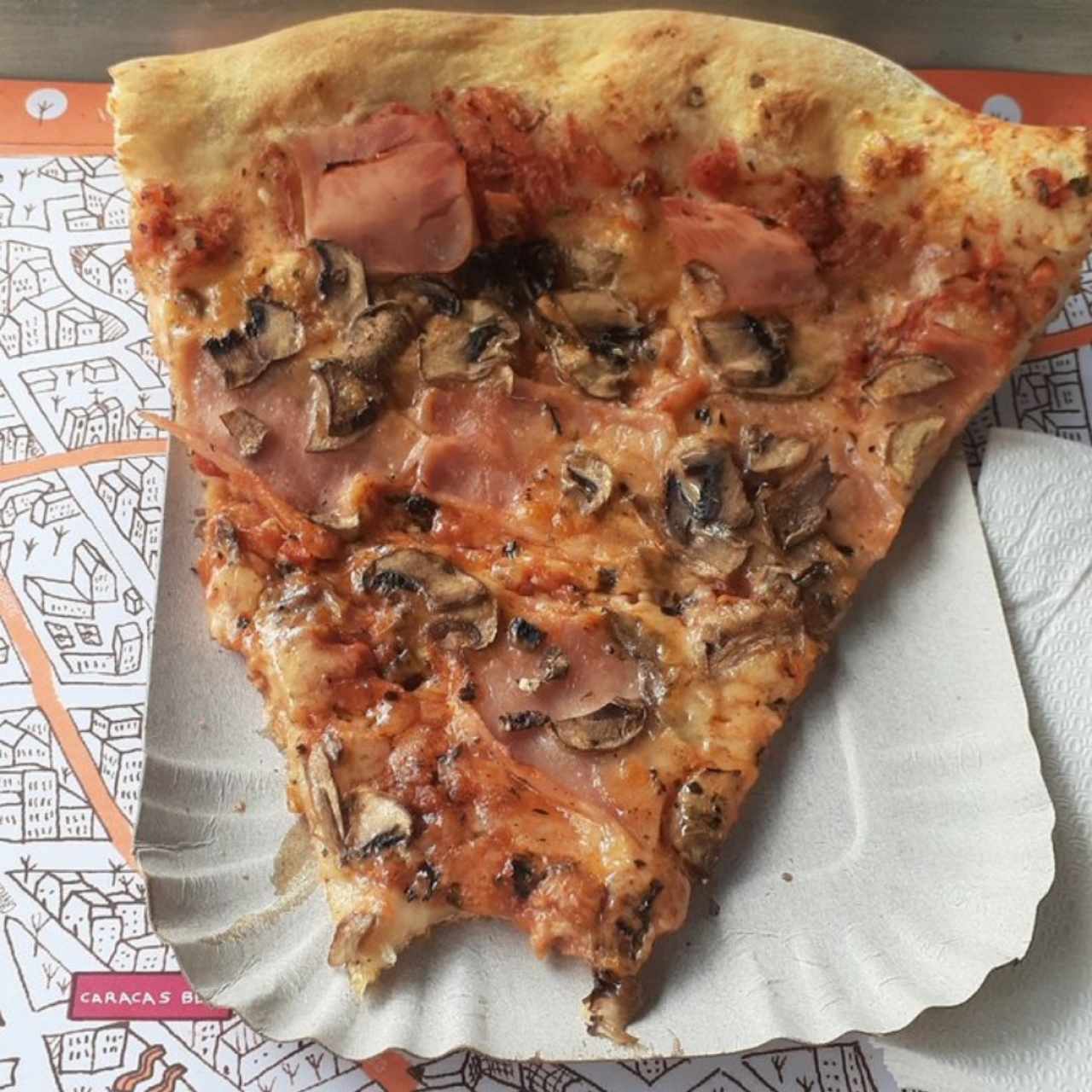 Pizzas - Jamón con Champiñón