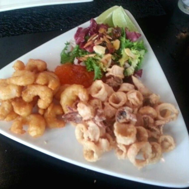 Crocante de calamares y camarones