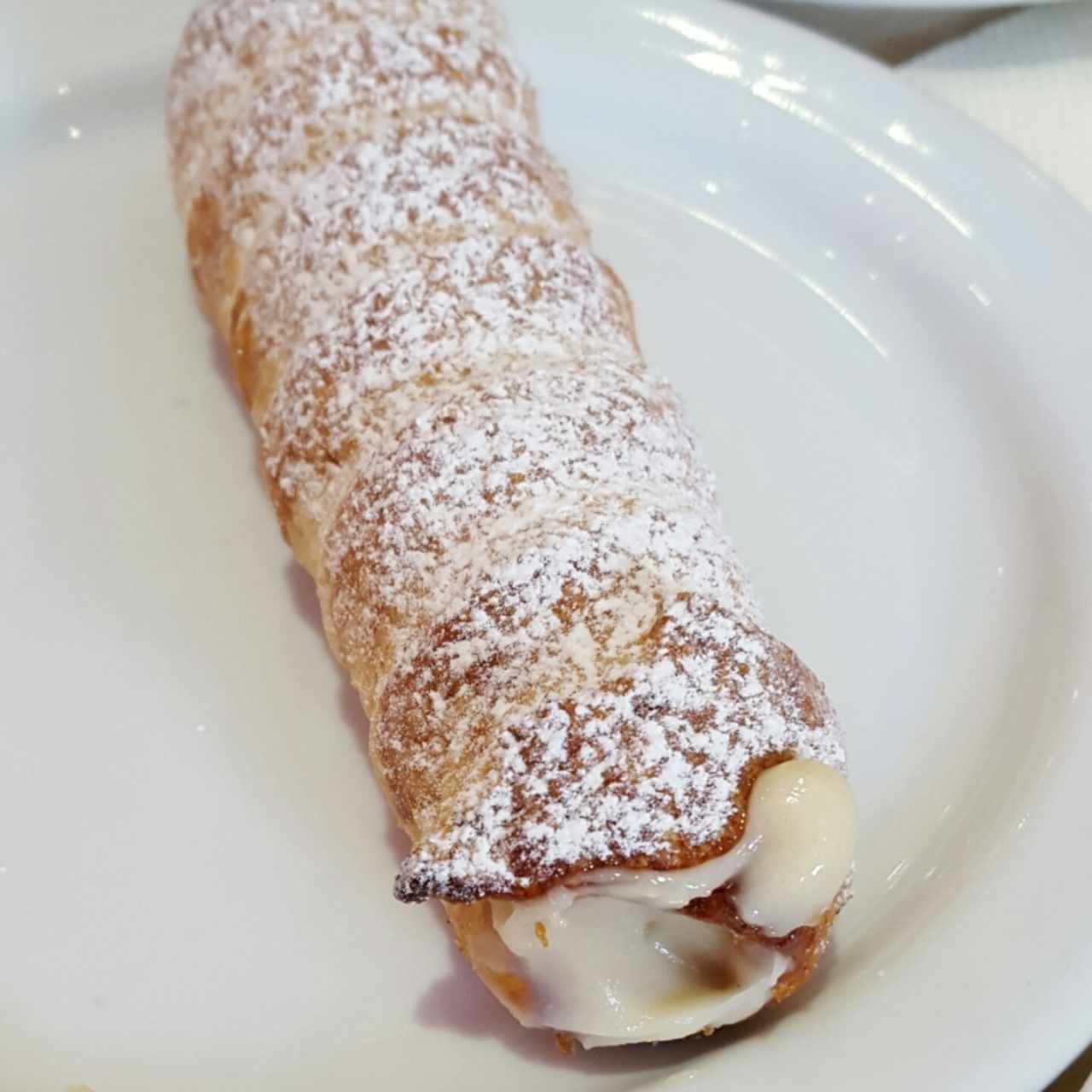 Canolo de crema