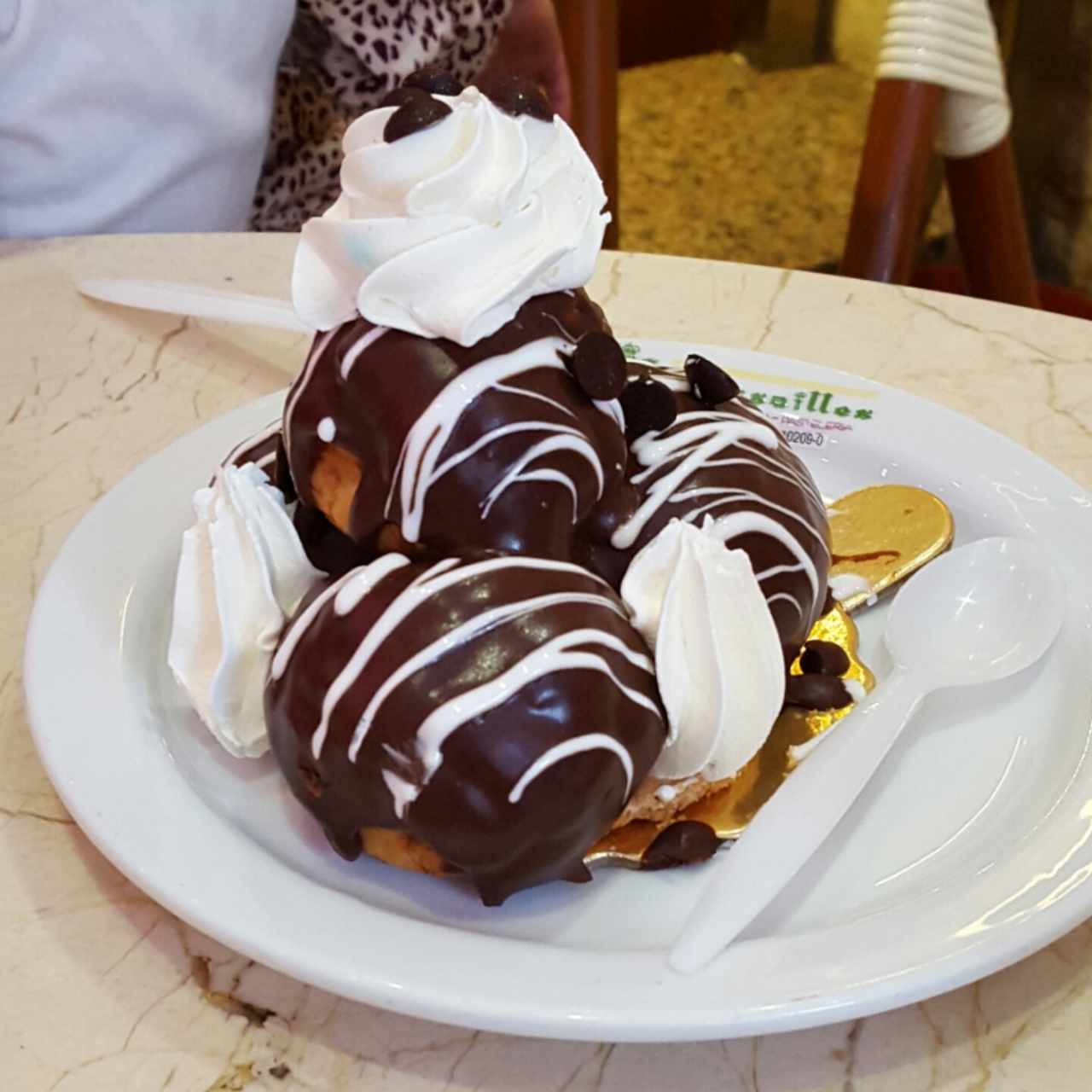 Profiterol