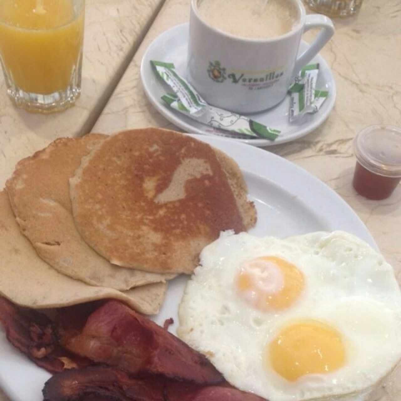 Desayuno 