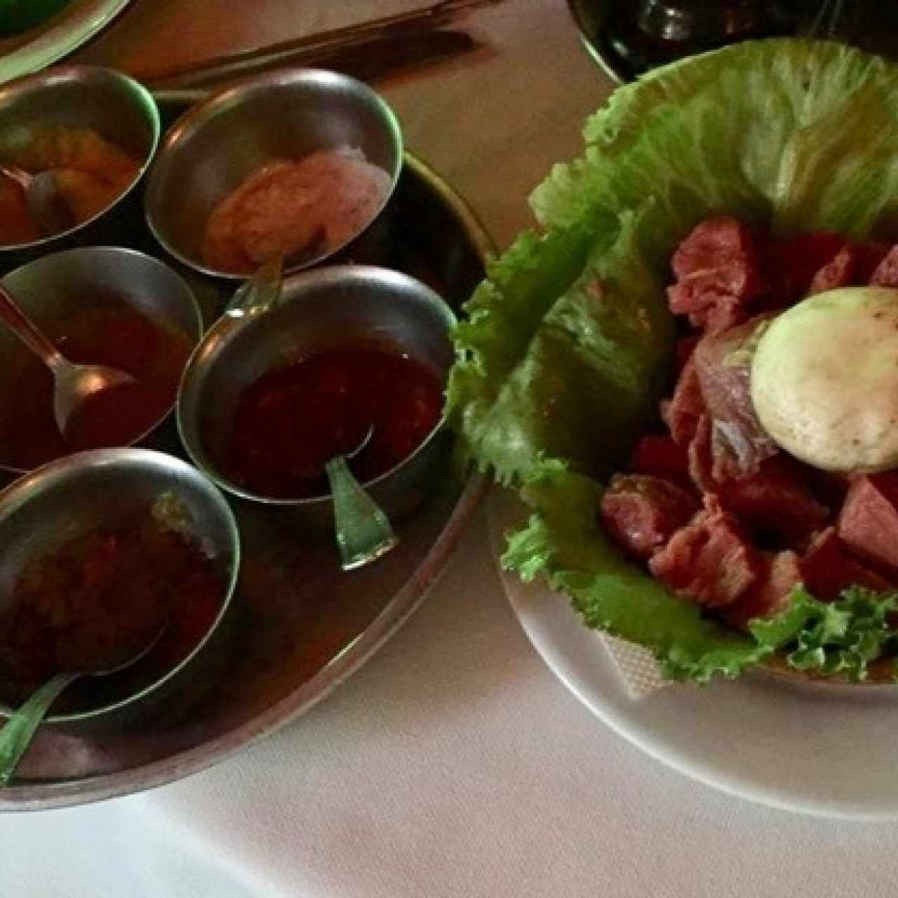 Fondue de Lomito con sus Salsas