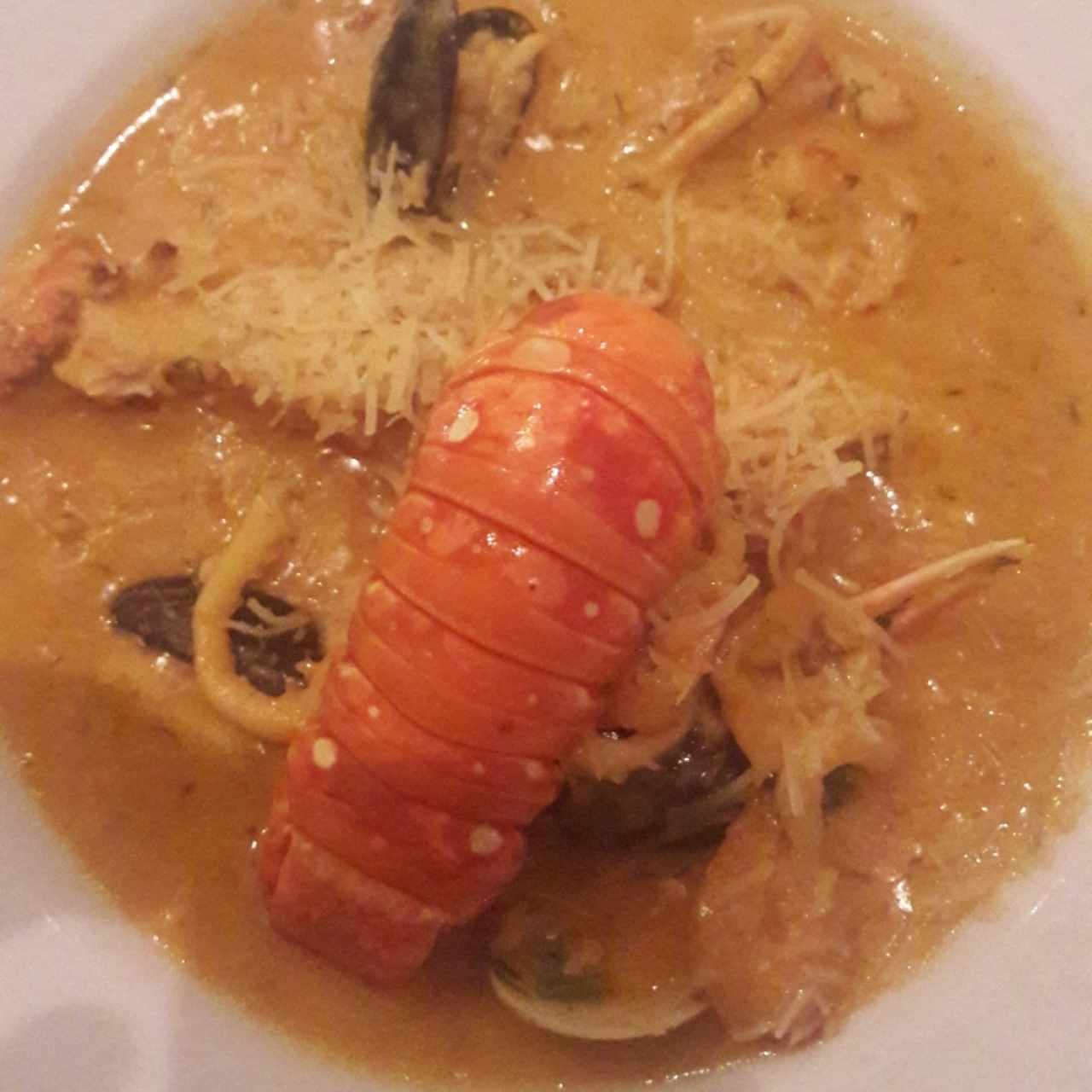Cazuela de Mariscos