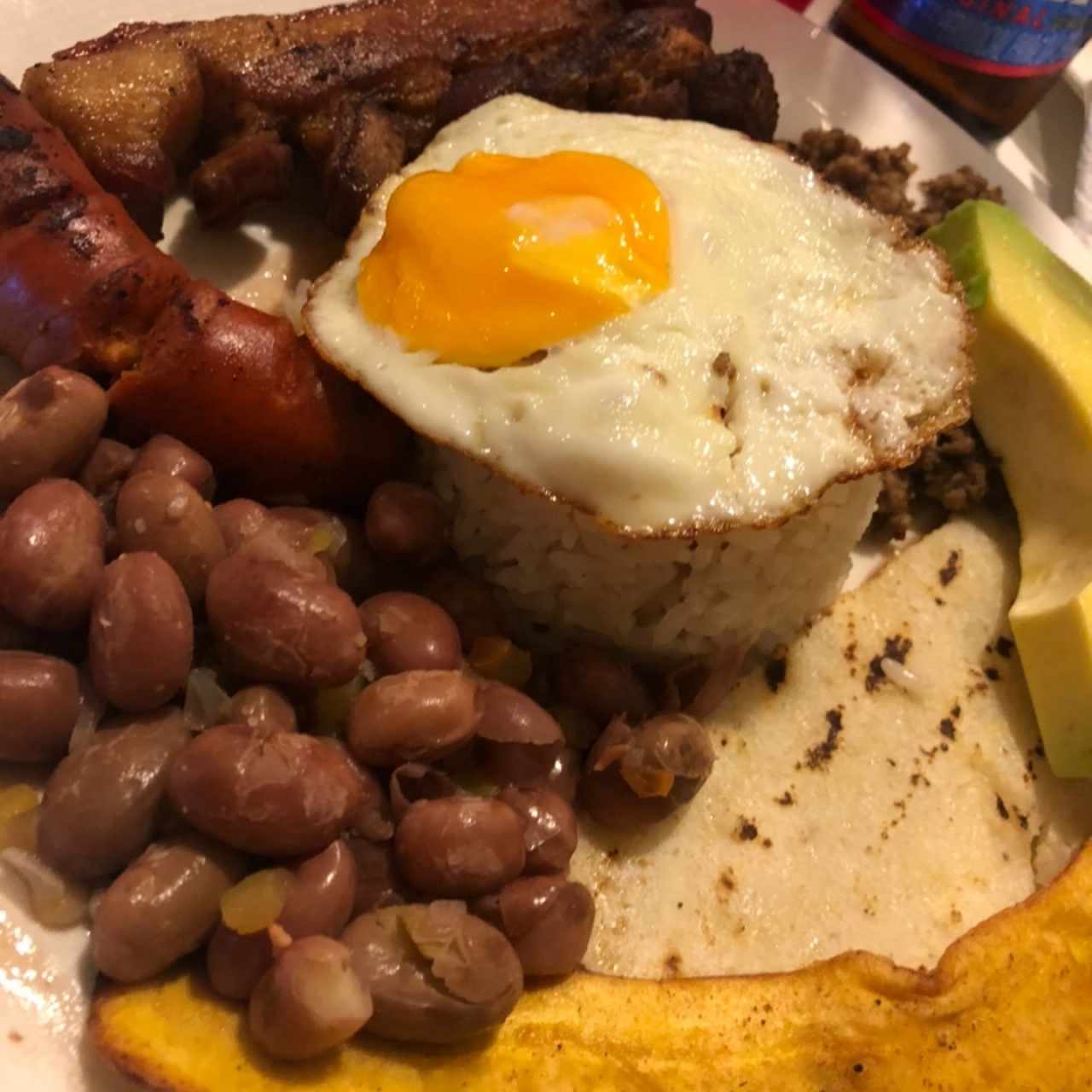Bandeja Paisa