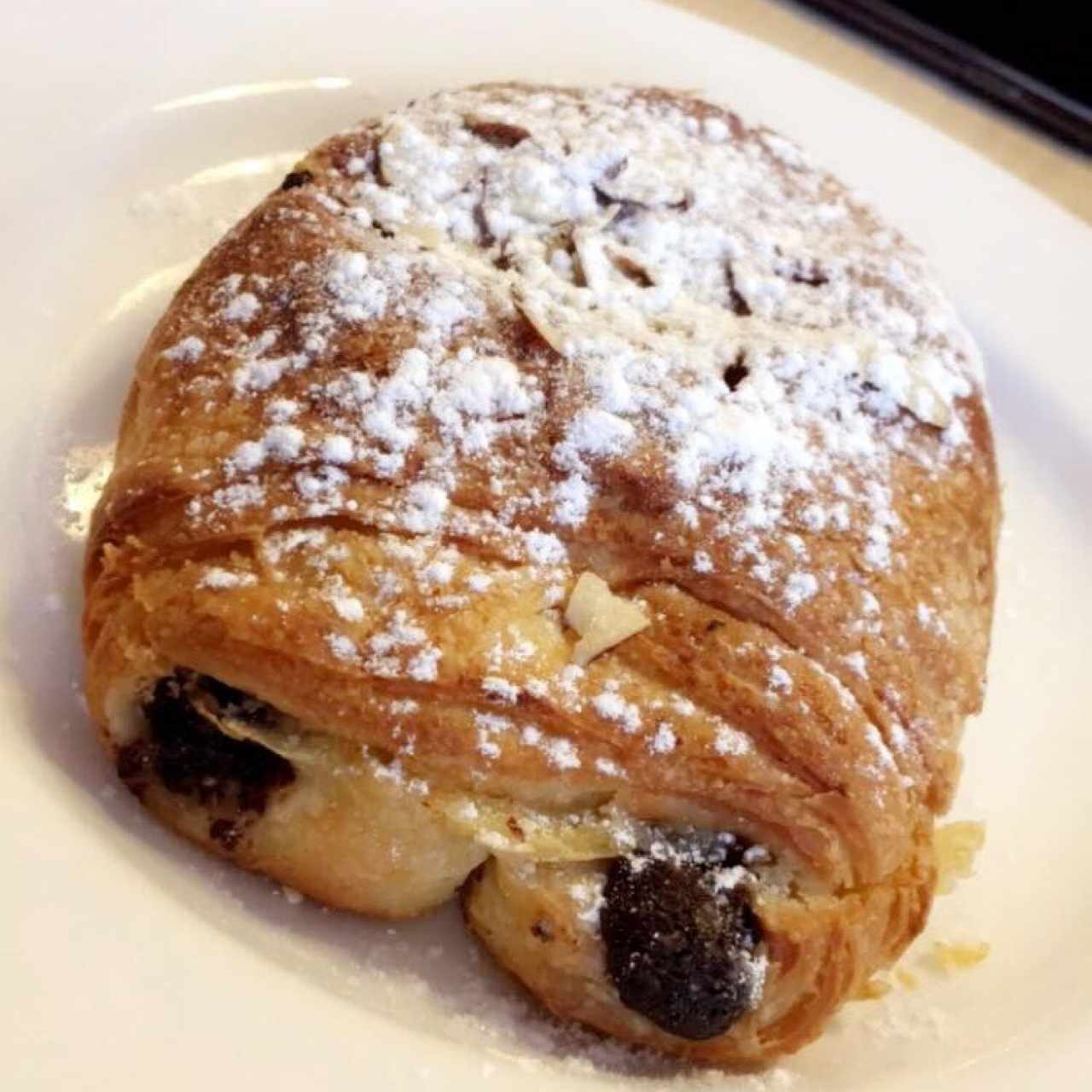 Croissant de Almendra con Chocolate