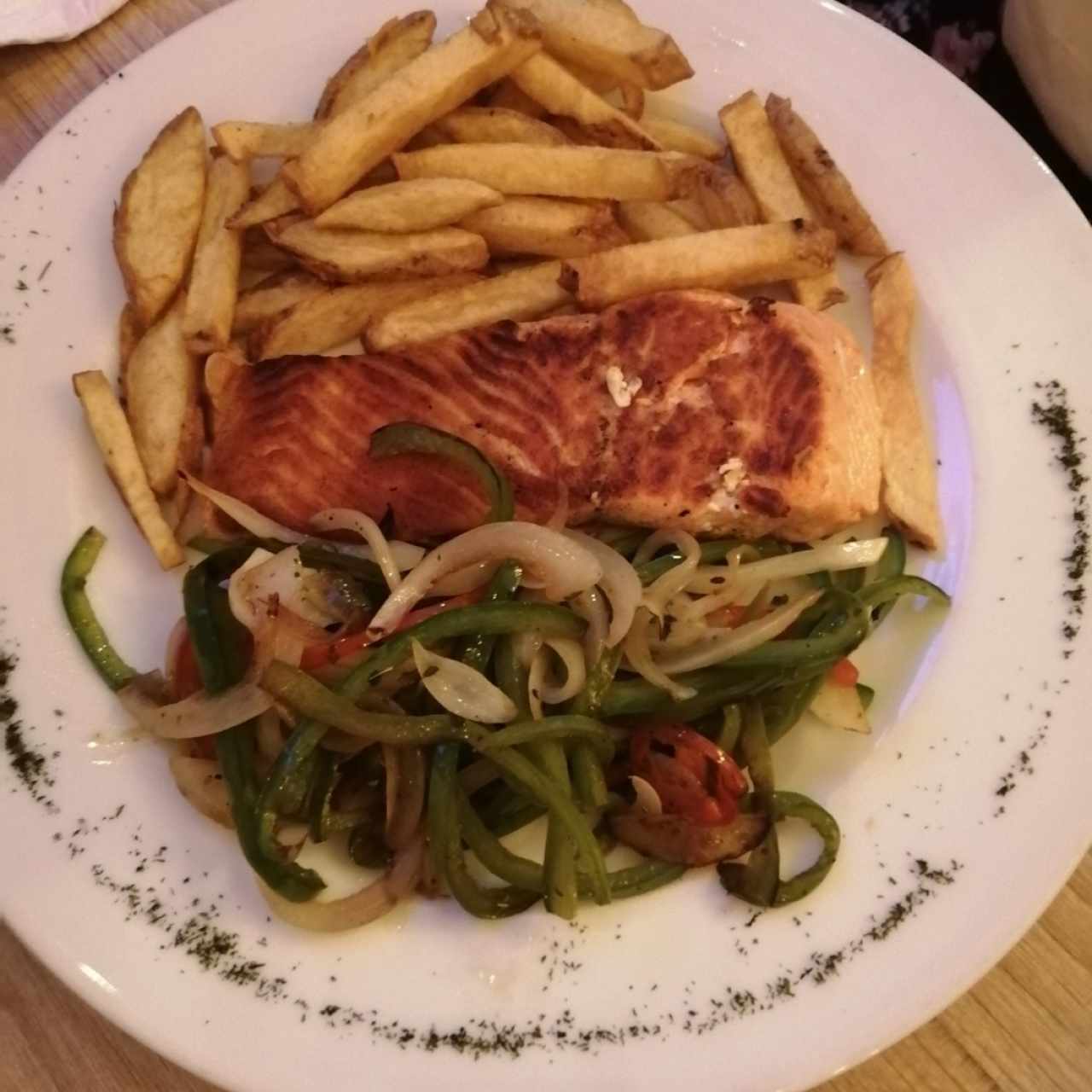 Salmón Thai