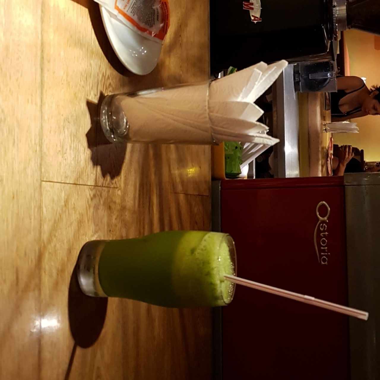 Limonada con hierba buena