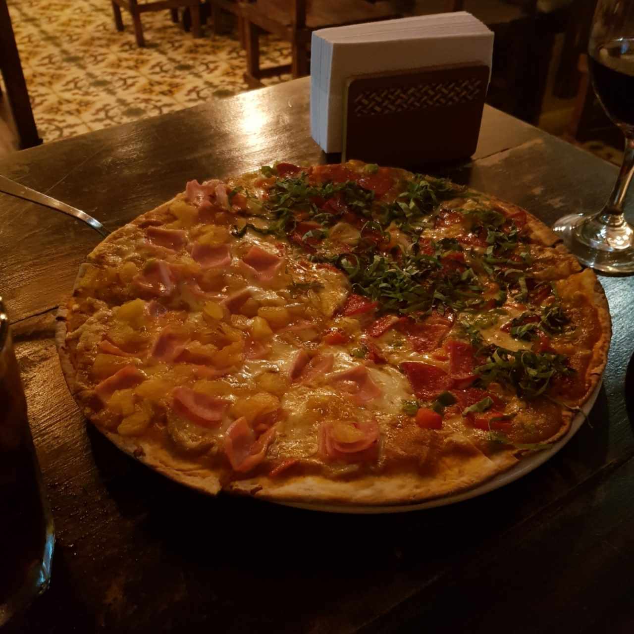 Pizza Hawaiana