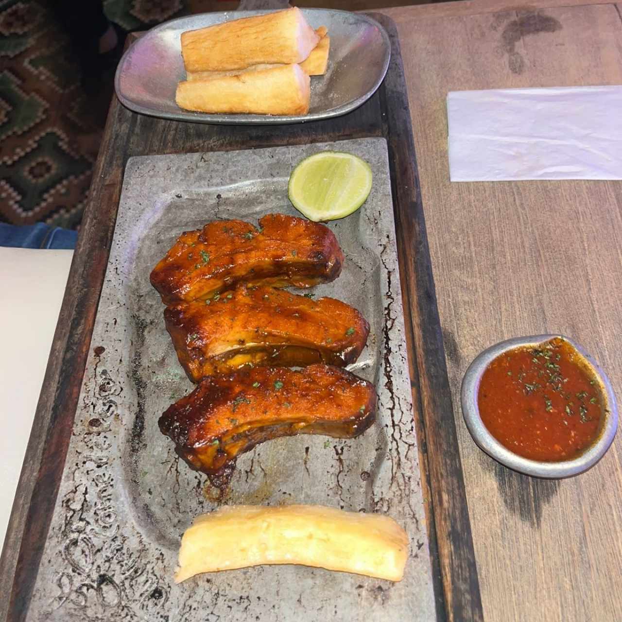 Pork ribs 
