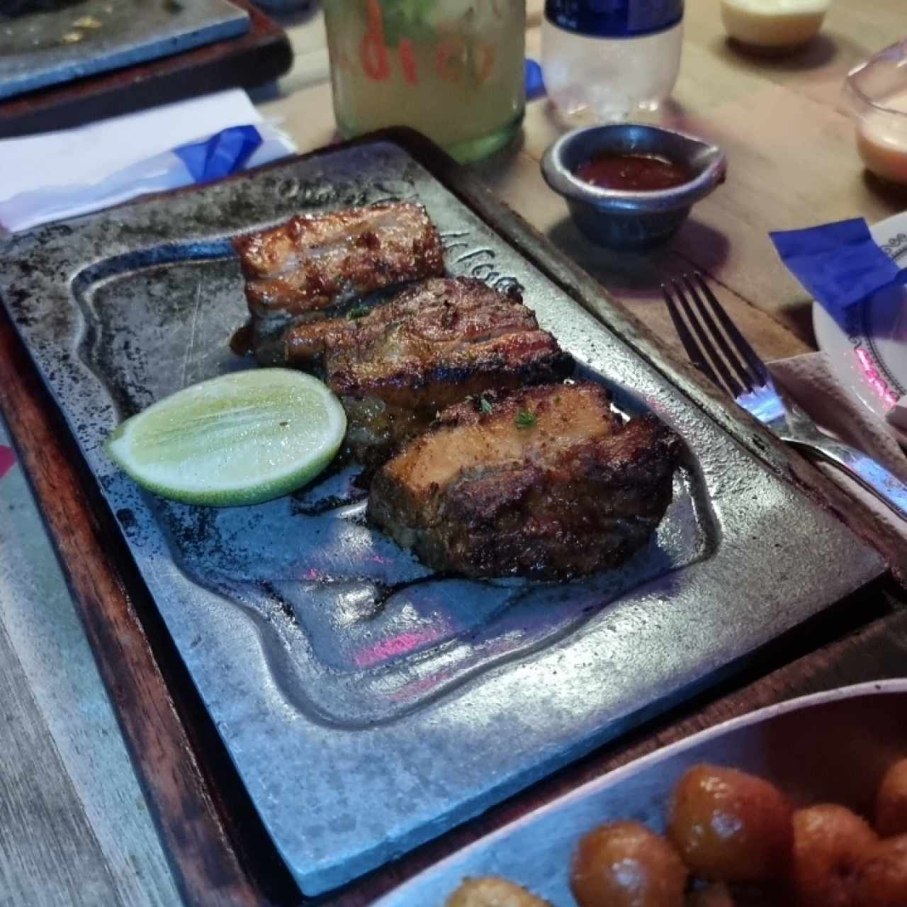 costilla de cerdo en cocciòn lenta