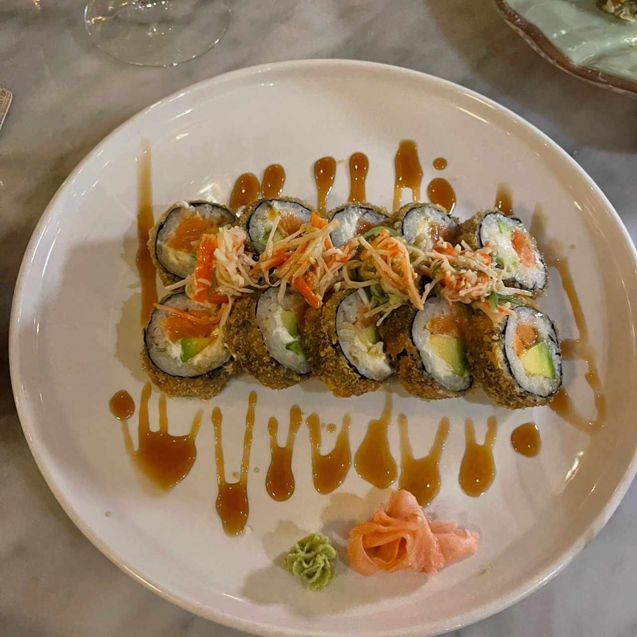 Sake maki roll
