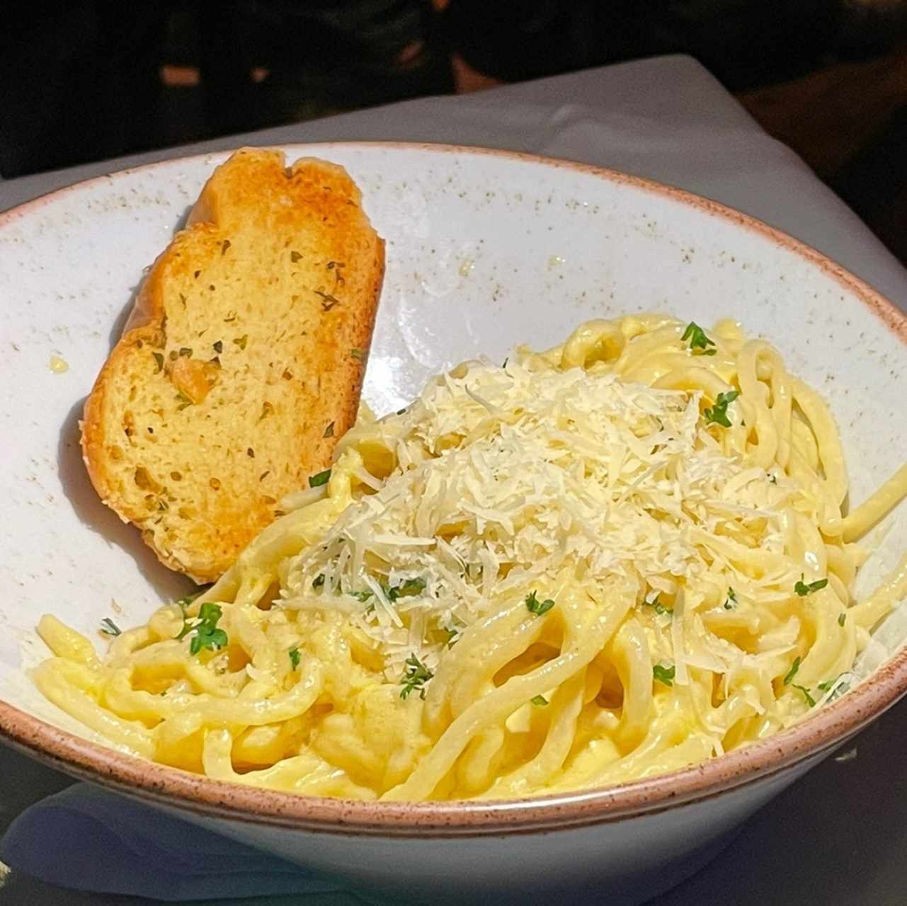 Pasta alfredo