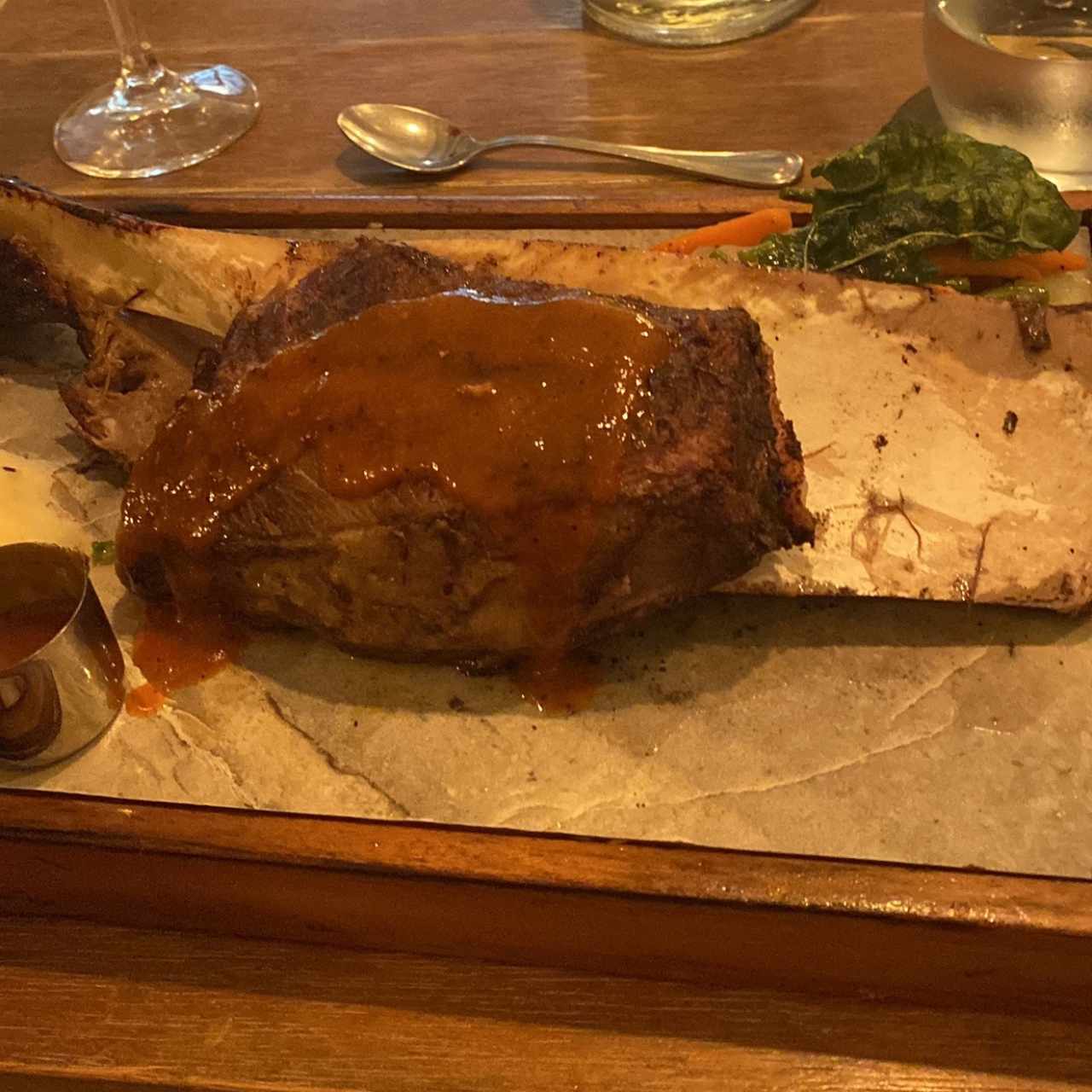 PLATOS FUERTES - Costilla de Toro