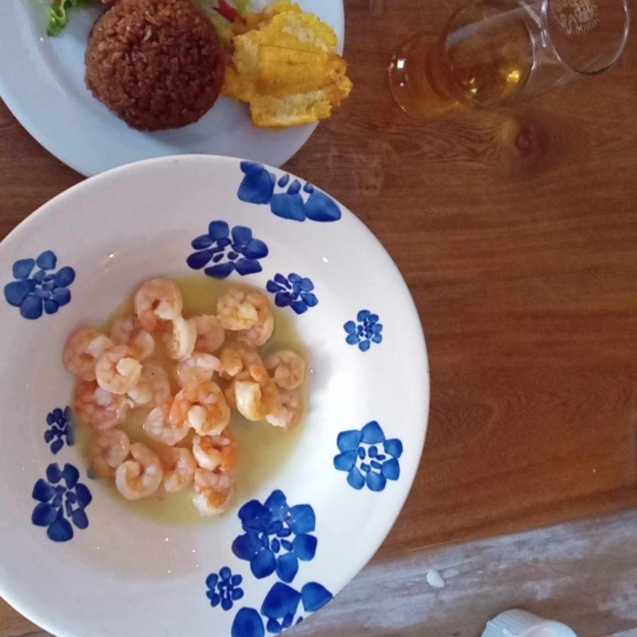 camarones al ajillo