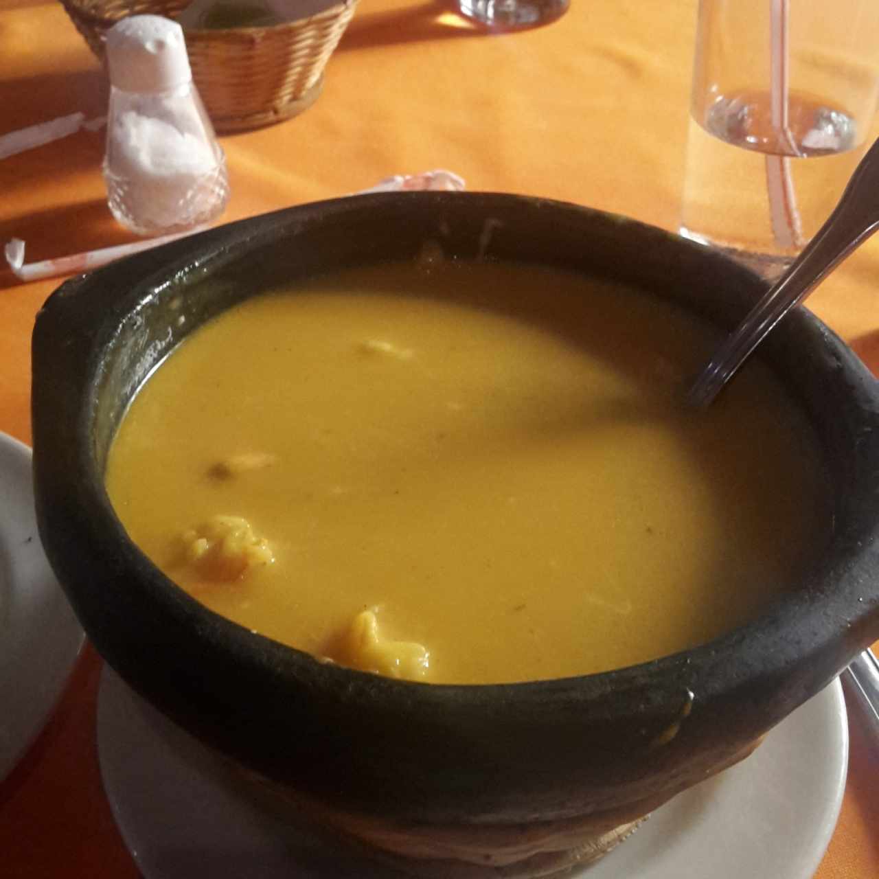 cazuela de camarón,  o mejor agua de camaron