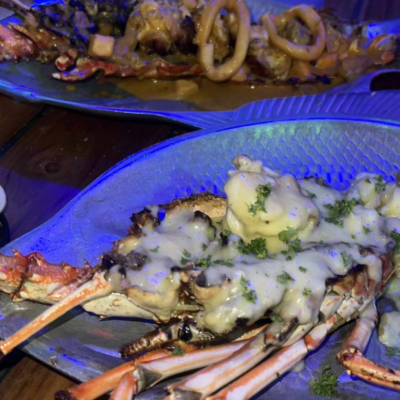 Langosta 100 GR al ajillo y frutos del mar 