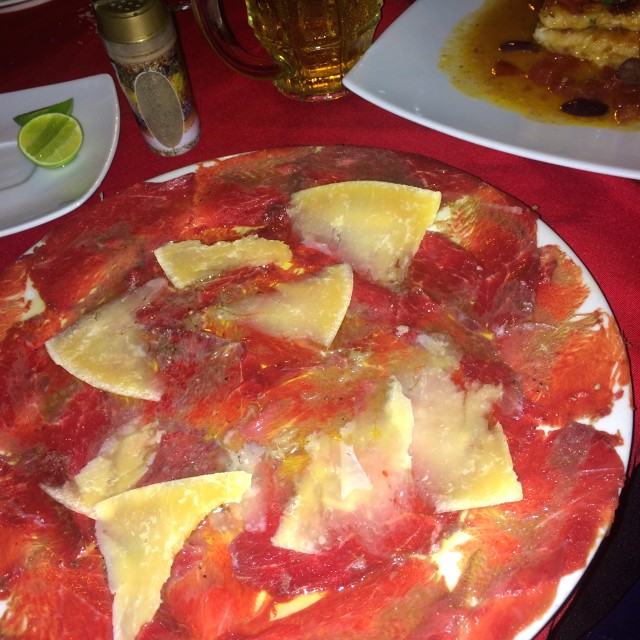 Carpaccio de res 